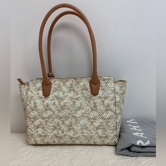 Brahmin Ashby Snakeskin Medium Tote WITH DUSTBAG - Picture 2 of 4